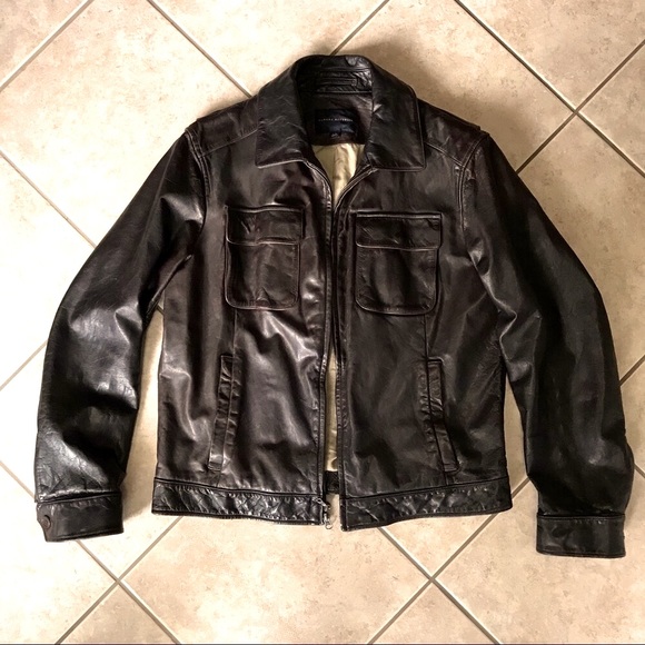 Banana Republic Other - Top quality trucker leather jacket